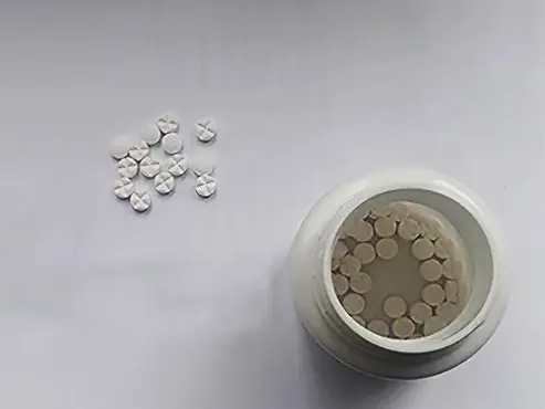 Фото метадона и открытого флакона